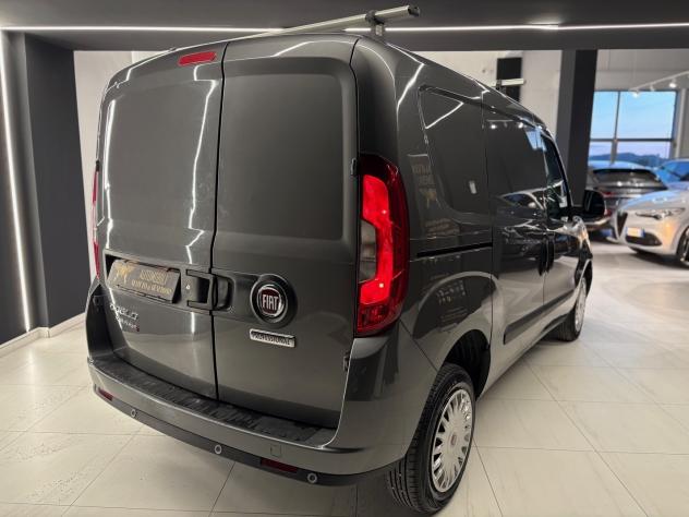 Fiat Doblo Dobl1.6 MJT 16V Lounge 2018 - Foto 6