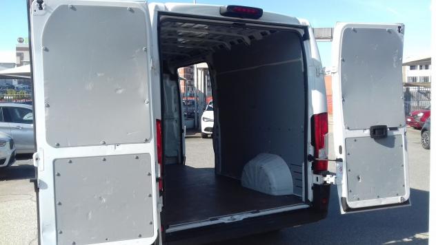 FIAT Ducato 35LH2 PASSO LUNGO TETTO ALTO 2.2Mjt 140CV - Foto 3