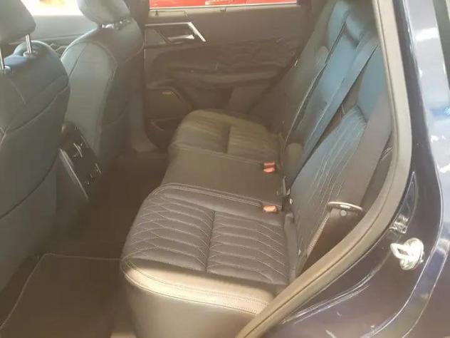 Mitsubishi Outlander PHEV 2.4L PHEV INSTYLE PROMO OTTOBRE - Foto 4