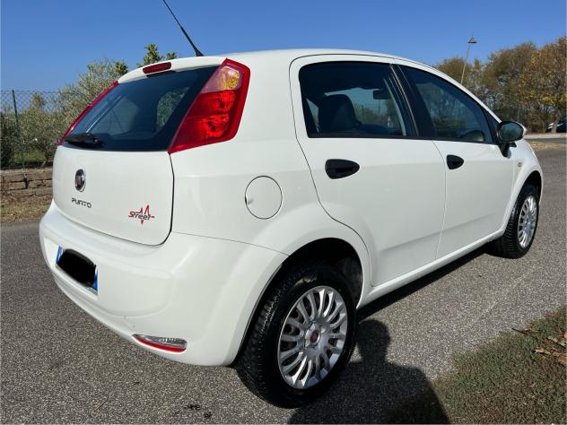 Fiat Punto 1.4 8V 5 porte Easypower Street - Foto 4