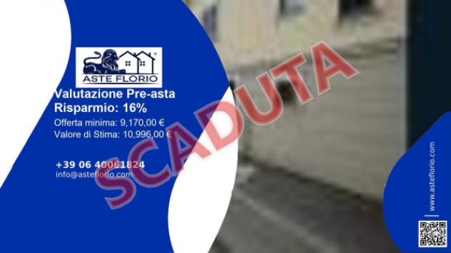 Immobile in asta di 16 m², box auto in vendita a Arluno