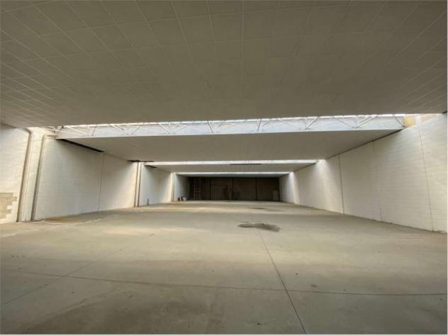 Immobile di 800 m² con 1 locale in vendita a Merate - Foto 7