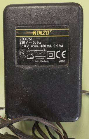 Ricarica batterie della Kinzo. E inclusa una batteria da 18 Volt da rigenerare. - Foto 4