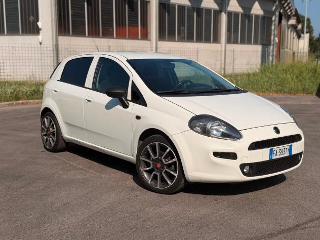 Fiat Punto 1.3 MJT II S&S 85 CV 5 porte ECO Lounge - Foto 2