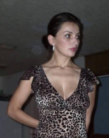 gattina25: alta 166cm, 52kg, cerco uomo vicino Tel: