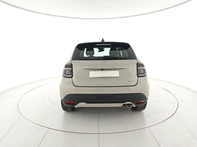 FIAT 600 Hybrid 145 CV DCT MHEV Pop - Foto 4