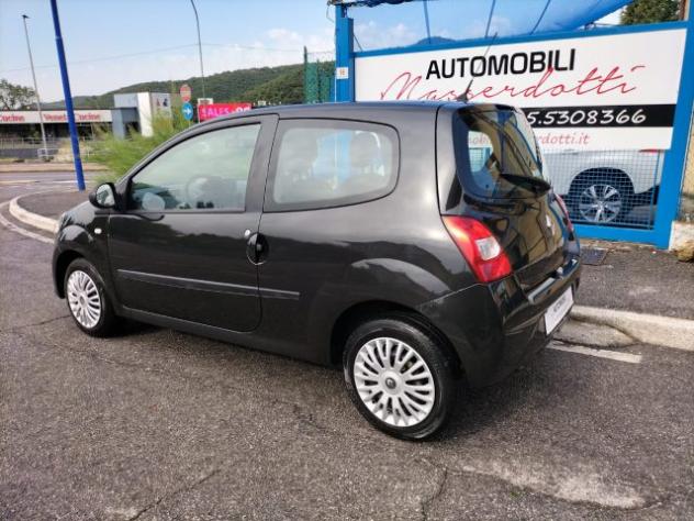 RENAULT Twingo 1.2 16V Sport & Sound rif. 23935871 - Foto 3