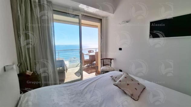 Alassio, appartamento vista mare con terrazzo vivibile, posto auto coperto e cantina - Foto 12