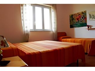 Camera con bagno in stanza