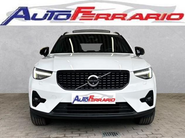 VOLVO XC40 (2017--) XC40 B3 automatico Ultra Dark N1 - Foto 8