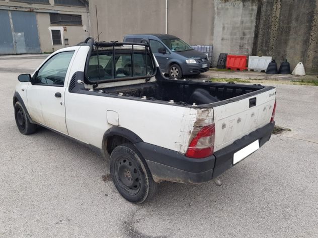 Fiat Strada 1.9 JTD Pickup - Foto 3