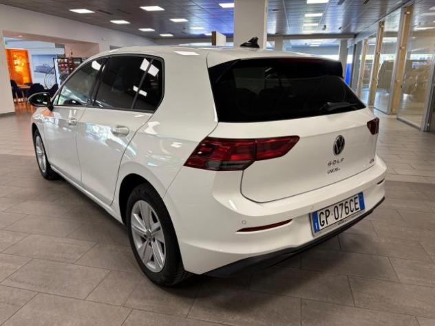 VOLKSWAGEN Golf 1.5 ibrida/benzina 130cv. Cambio Automatico Life rif. 24123294 - Foto 5