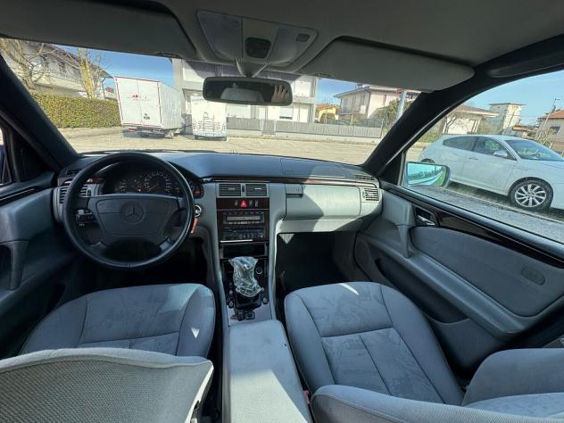 Mercedes Classe E 200 Elegance W210 Benzina Ottime Condizioni - Foto 10