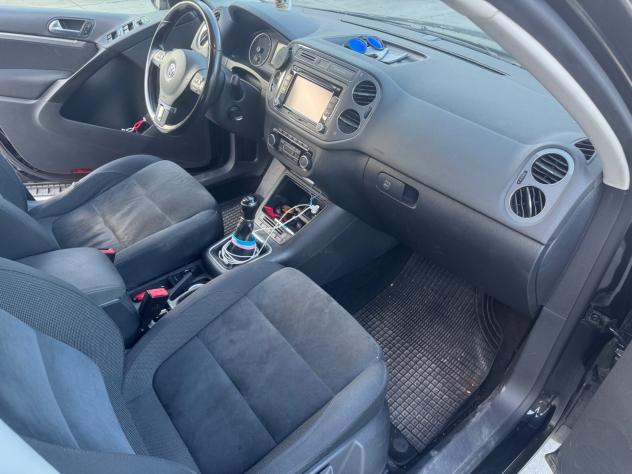 VOLKSWAGEN TIGUAN 2.0 TDI 140 CV 4MOTION - Foto 10