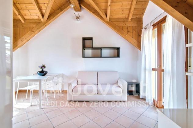 Attico / Mansarda di 60 m² con 2 locali in vendita a Lodi