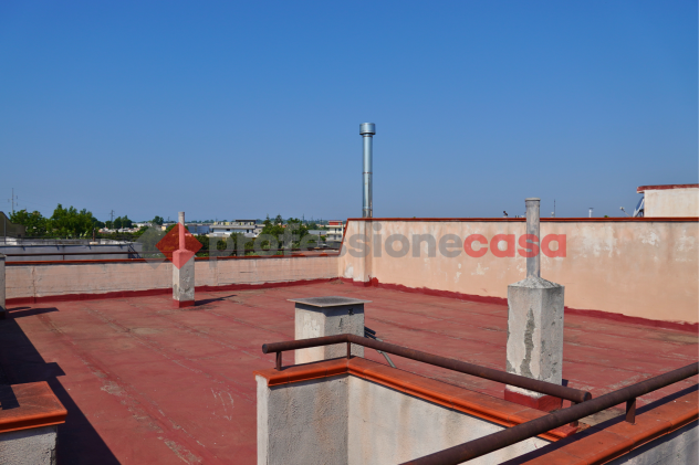Scafati Via Aquino Appartamento con terrazzo box auto e lastrico solare. - Foto 4