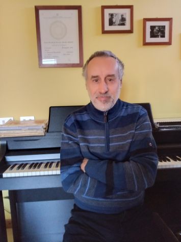 LEZIONI DI PIANOFORTE E TASTIERA
