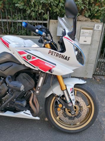 Yamaha Fazer 8 - Scivolata - Accessoriata - Foto 2