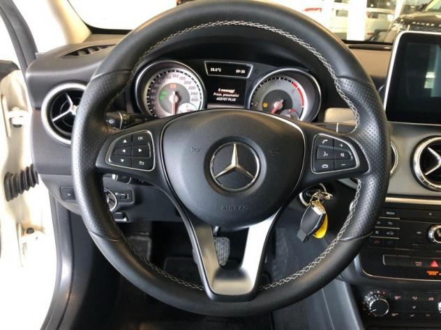 MERCEDES CLA (C/X117) CLA 200 d S.W. Automatic Sport - Foto 10