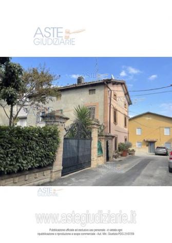 IMMOBILI-IMMOBILE RESIDENZIALE-Via Madonnina, 17, 41043 FORMIGINE MO, Italia - Foto 3