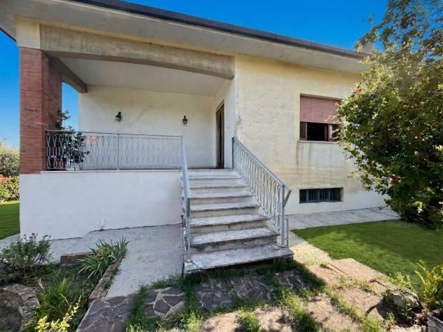 Casa singola in vendita a Morrona - Terricciola 250 mq Rif: 1444316