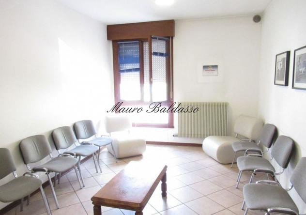 NEGOZIO di 2 vani e di 60 mq (NERVESA DELLA BATTAGLIA) rif. 24-MCL006 - Foto 2