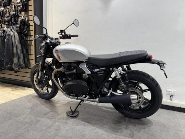 TRIUMPH Speed Twin 900 rif. 23815500 - Foto 9