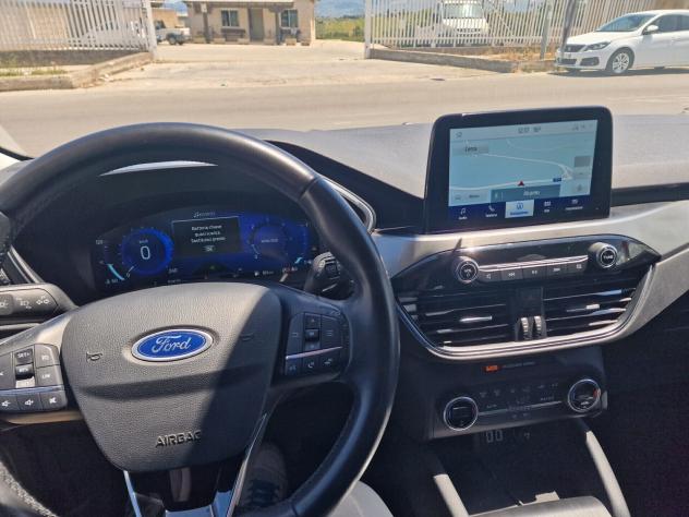 Ford Kuga 1.5 EcoBlue 120 CV aut. 2WD Tit 2022 - Foto 6