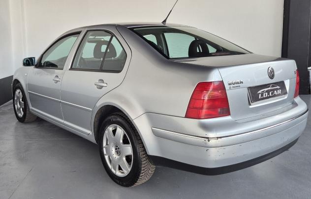 Volkswagen Bora 1.6 16V cat Highline - Foto 10