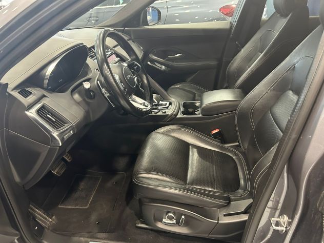 Jaguar E-Pace 2.0D I4 163CV AWD Auto SE - Foto 8