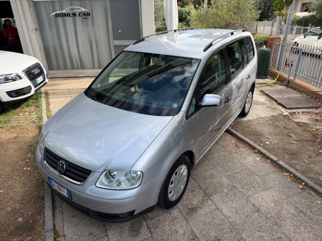 Volkswagen Touran 1.9 TDI 105CV DPF Trendline - Foto 10