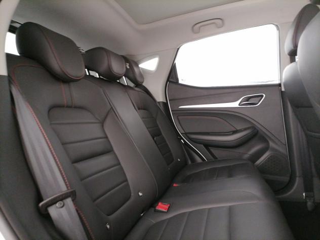MG ZS 1.0 Luxury - Foto 8
