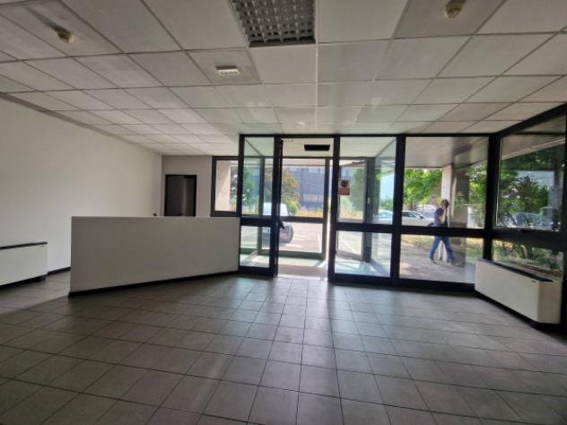 Immobile di 1400 m² con più di 5 locali in affitto a Rho - Foto 6
