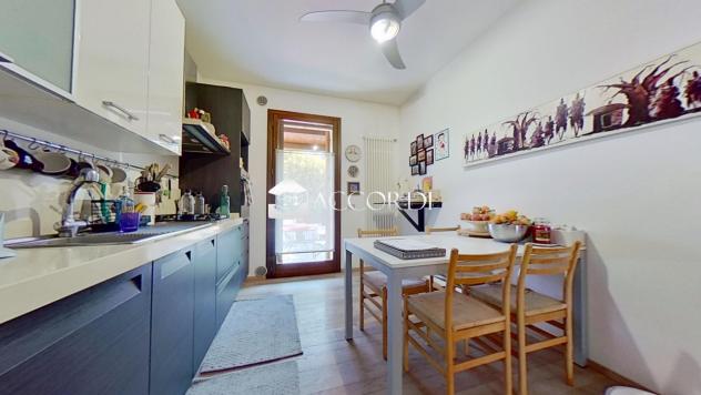 VILLA A SCHIERA di 5 vani e di 190 mq (MONTEBELLUNA) rif. DG368 - Foto 13