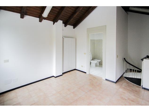 Affittasi UFFICIO su due livelli - Foto 4