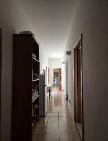 RE DI ROMA STANZA SINGOLA ARREDATA CON DOPPI SERVIZI - Foto 2
