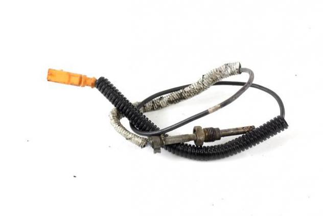03G906088F SENSORE DI TEMPERATURA GAS DI SCARICO VOLKSWAGEN TOURAN 1.9 D 77KW 6M 5P (2009) RICAMBIO USATO