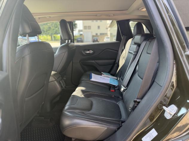 Jeep Cherokee 2.2 Mjt II 200cv Limited 4WD Auto - Foto 7