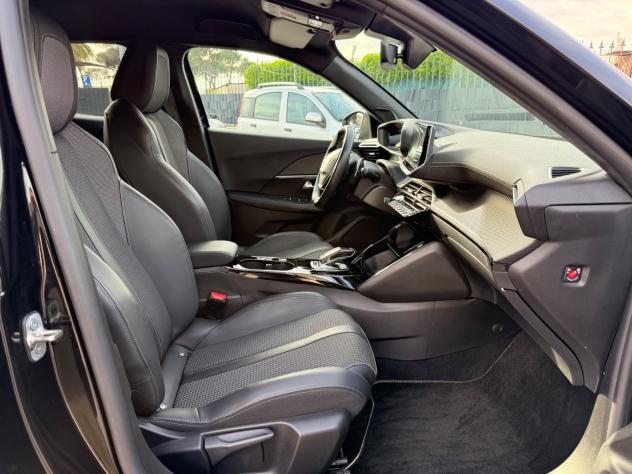 Peugeot 2008 PureTech 130 S&S GT Pack 2022 - Foto 10