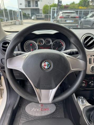 Alfa Romeo MiTo 1.3 JTDM 85cv Impression - Foto 7