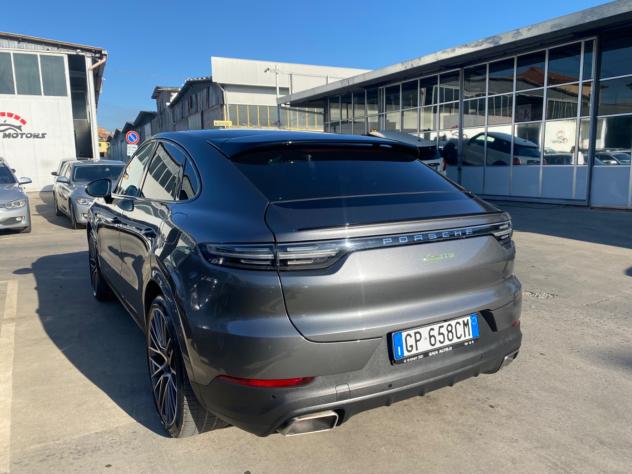 Porsche Cayenne Coup3.0 V6 E-Hybrid Platinum Edition - Foto 2