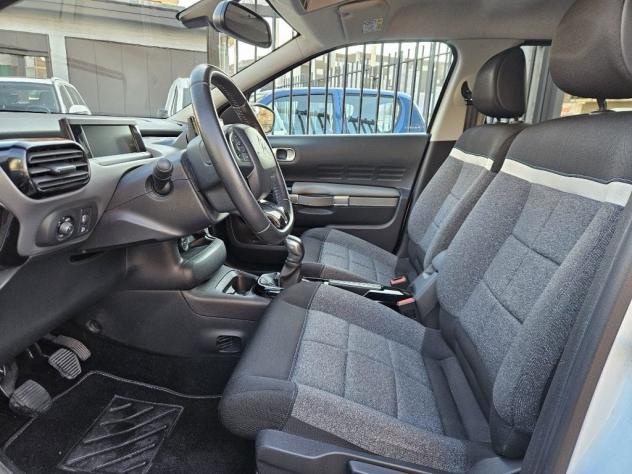 Citroën C4 Cactus PureTech 110 S&S Shine - Foto 8