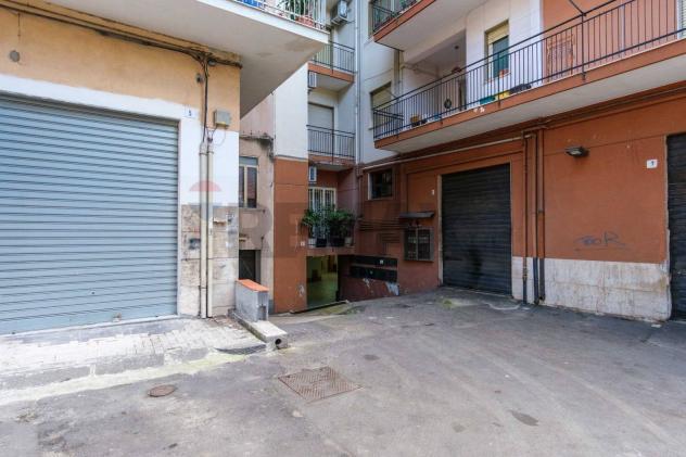 Garage/Box in vendita a Catania, Borgo - Foto 2