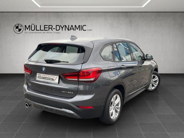BMW X1 xDrive25e ADVANTAGE LED NAVI PANO BI-ZONA PDC - Foto 3