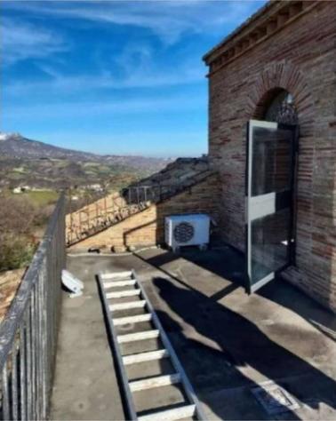 Immobile in asta di 718 m², box auto in vendita a Civitaquana - Foto 8