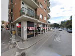 Oltre 3 vetrine in vendita a San Benedetto del Tronto