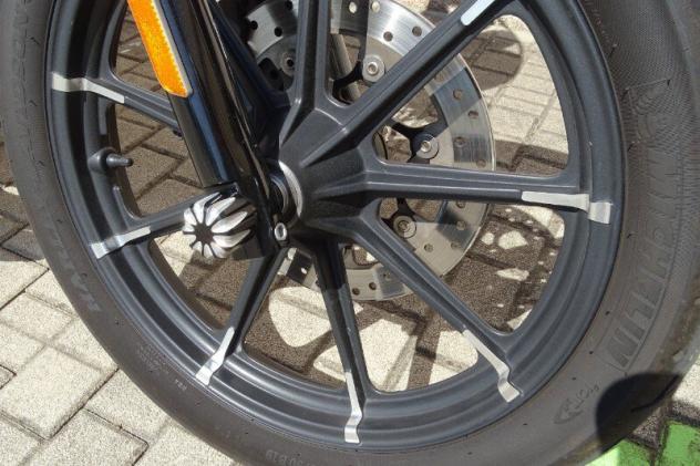 Harley-Davidson Sportster 883 Iron 883 ABS - Foto 6