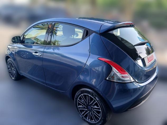 LANCIA Ypsilon 3ª serie Ypsilon 1.0 FireFly 5 porte S&S Hybrid Silver - Foto 3