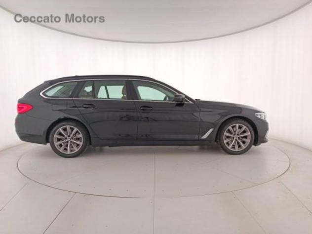 BMW 520 d xDrive Touring Luxury rif. 20843152 - Foto 3