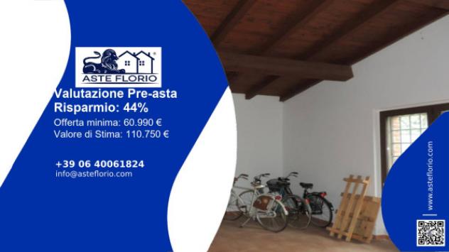 Immobile in asta di 210 m², box auto in vendita a Gambarana - Foto 2